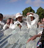 Children using SODIS